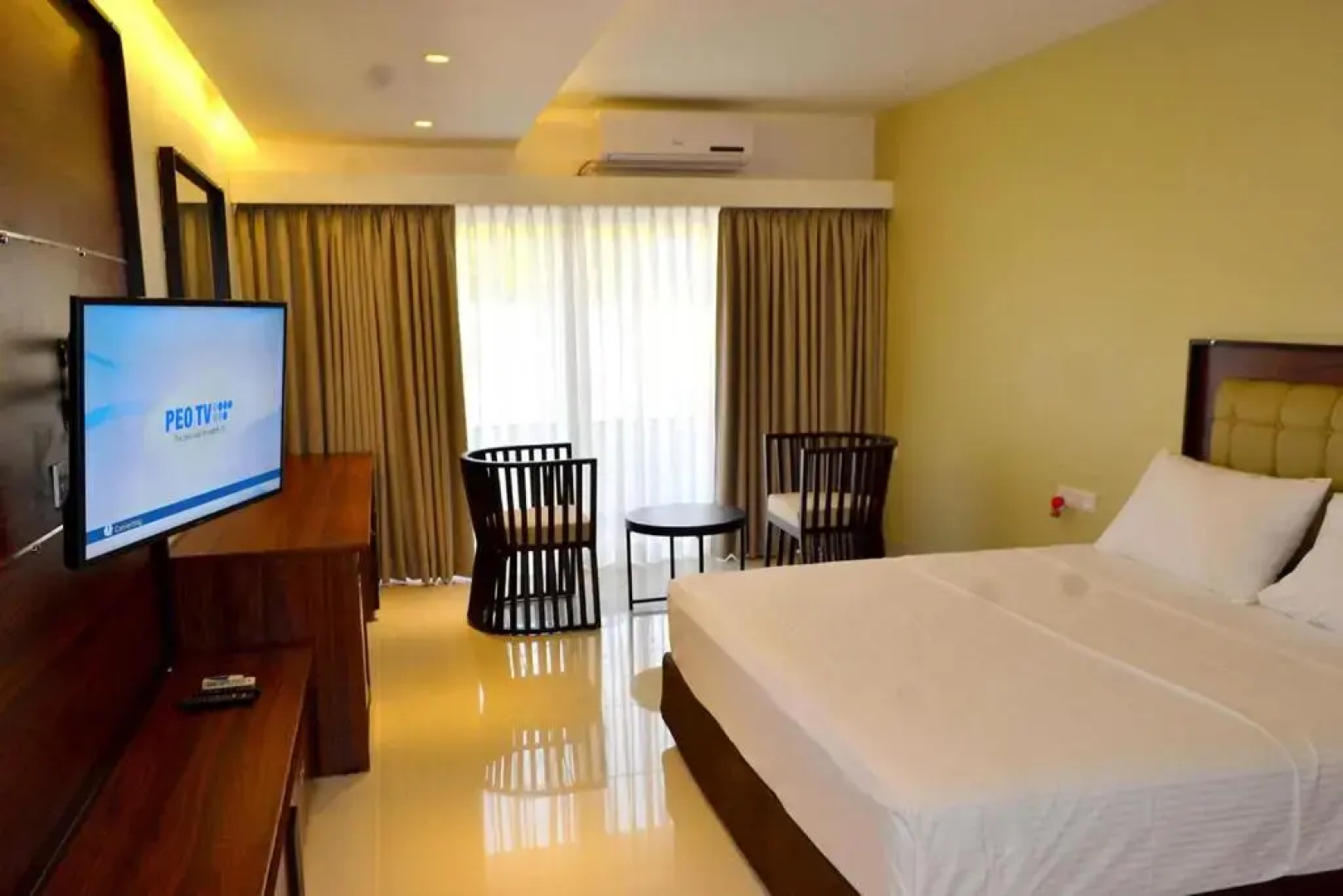 Good Wood Airport Hotel