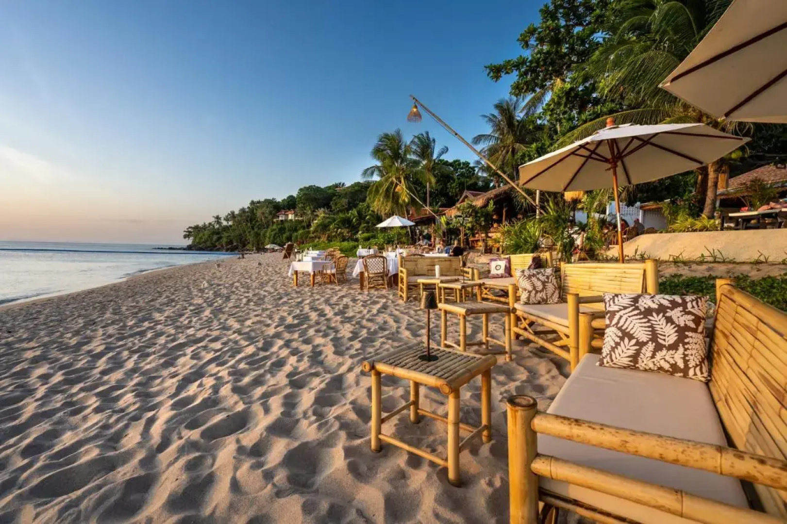 Курортный отель Lanta Palace Beach Resort and Spa