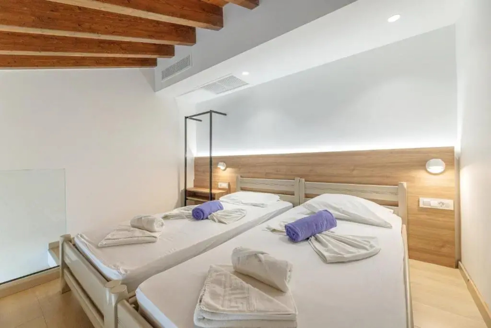 Kostakis Beach Apartments