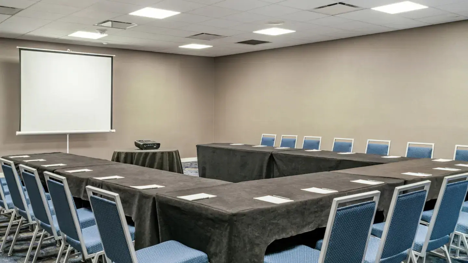 Embassy Suites by Hilton Washington DC Georgetown