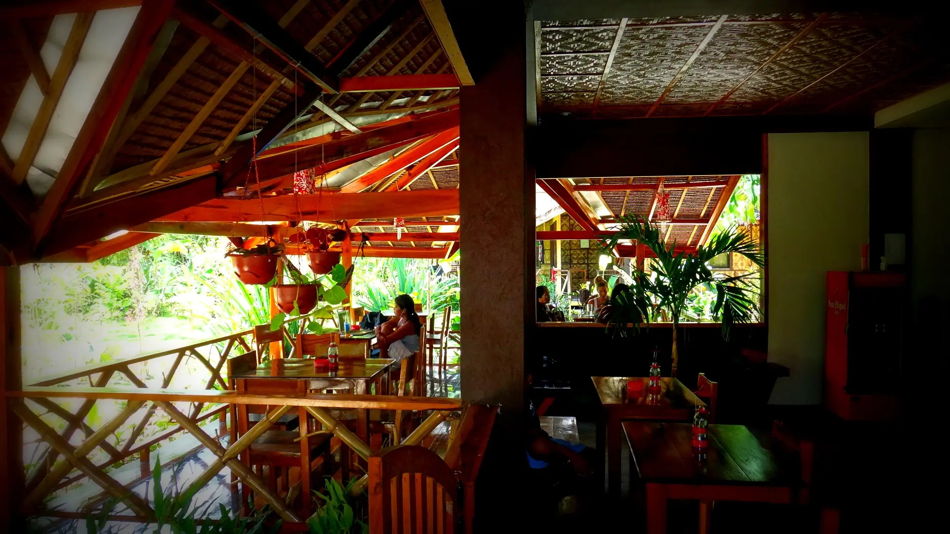 La Luna Island Resort