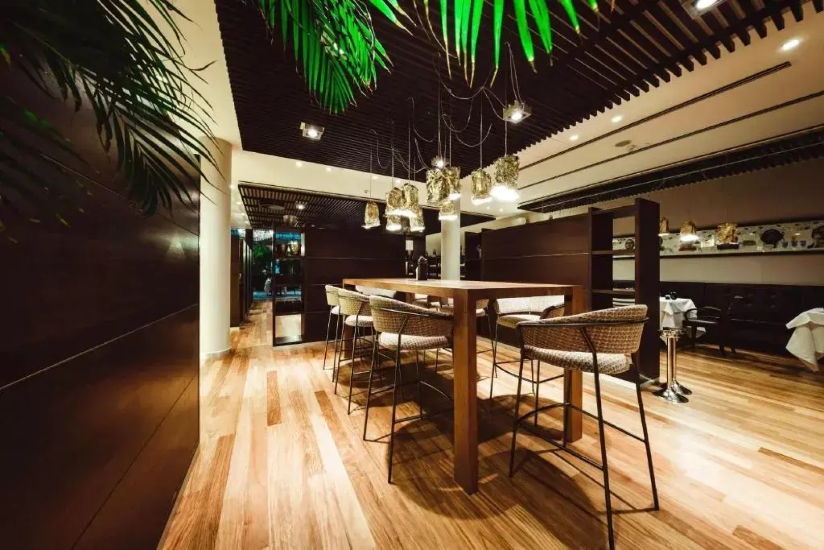Отель Four Points by Sheraton Bolzano