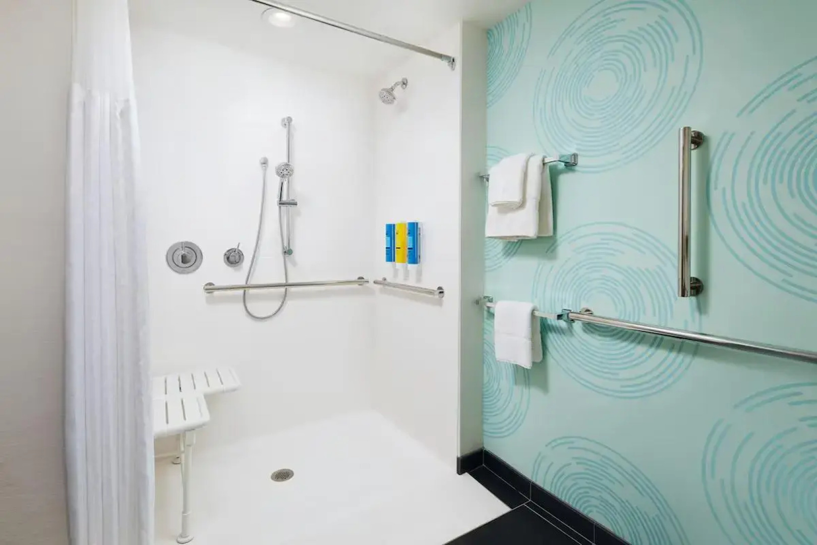 Tru by Hilton Wilmington