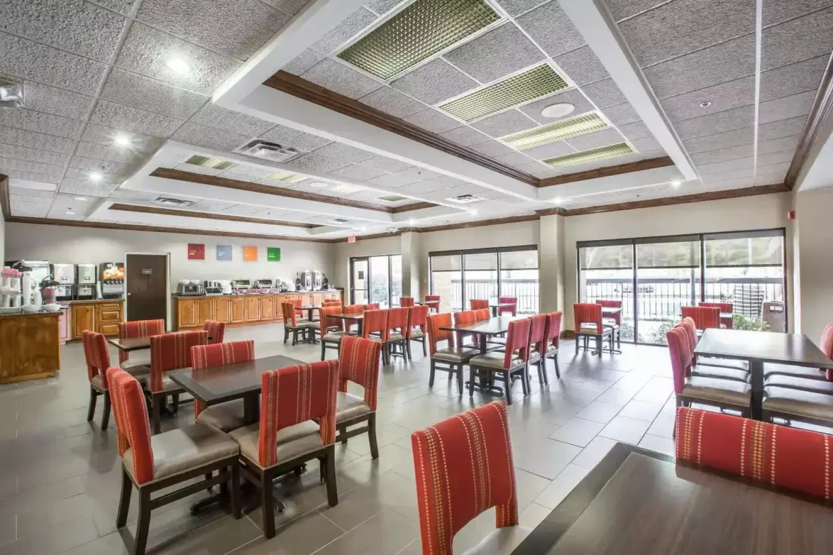 Vista Suites Hotel Near Island Drive Pigeon Forge