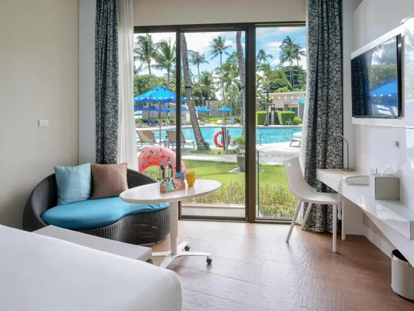 OZO Chaweng Samui