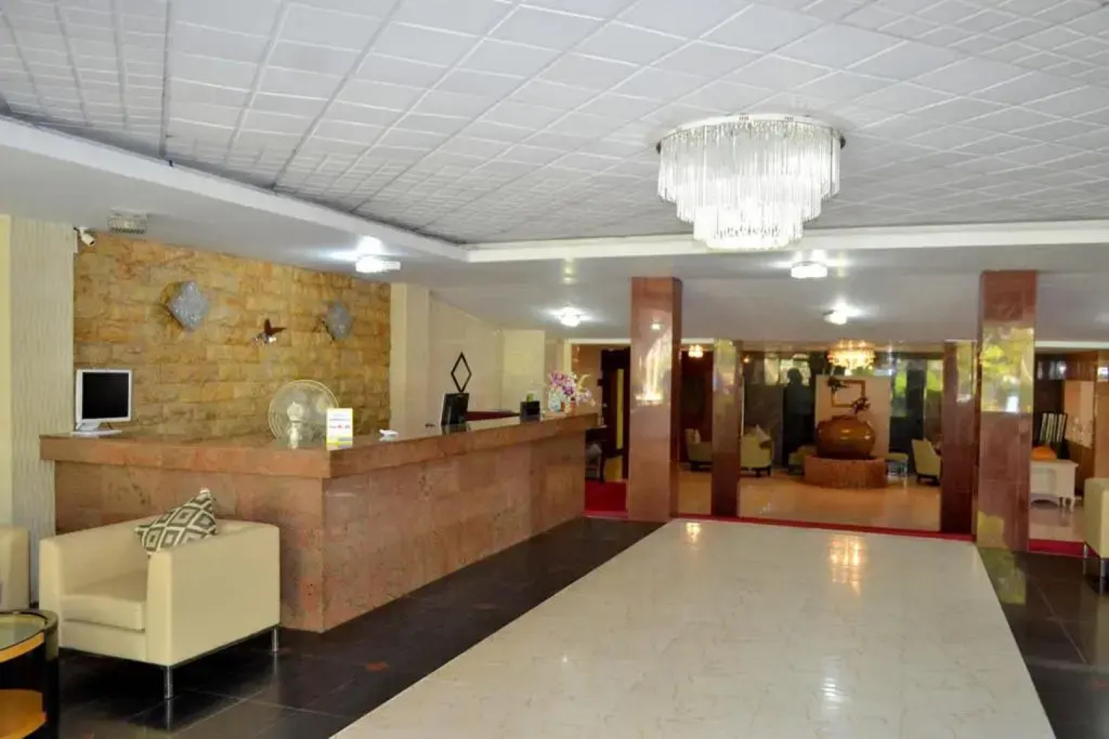 Good Wood Airport Hotel