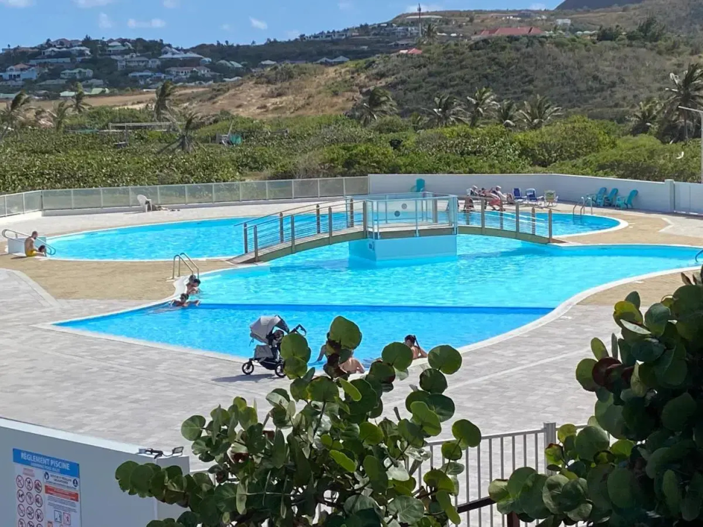 Studio Orient Bay