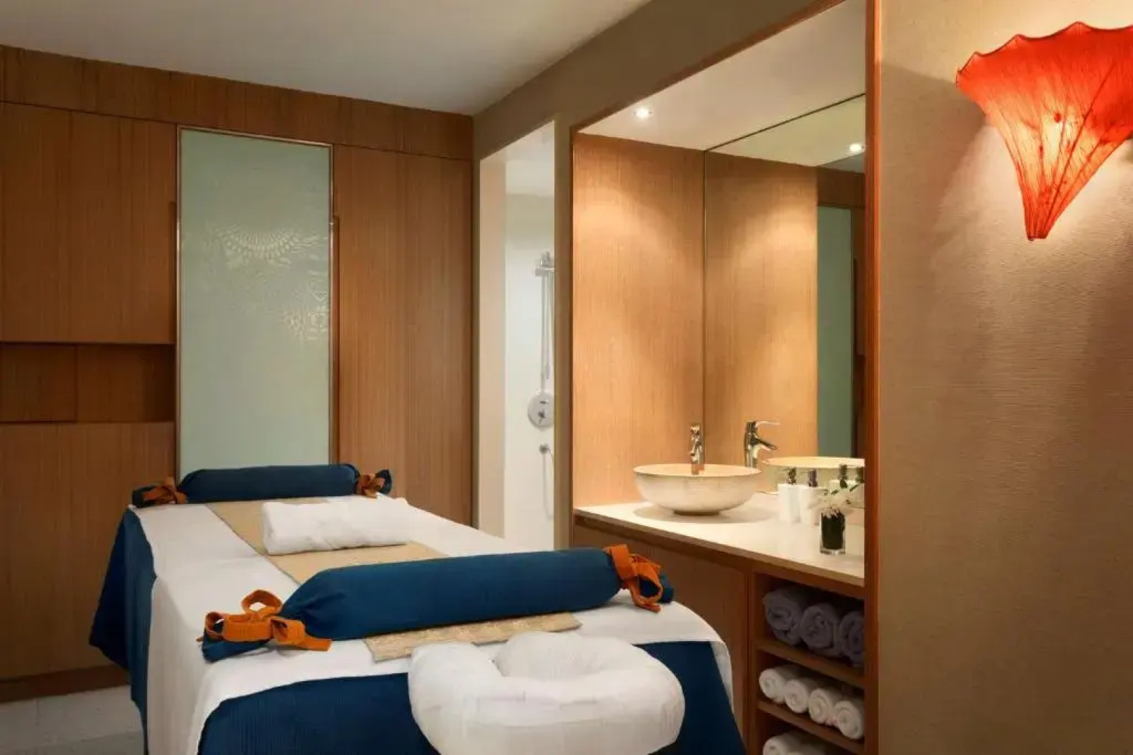 Отель Jen Maldives Male by Shangri-La