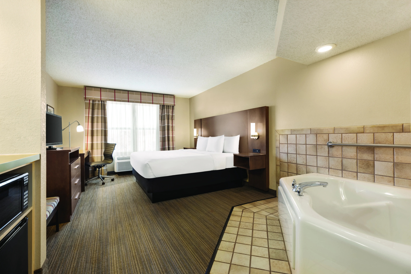 Country Inn & Suites by Radisson, Schaumburg, IL