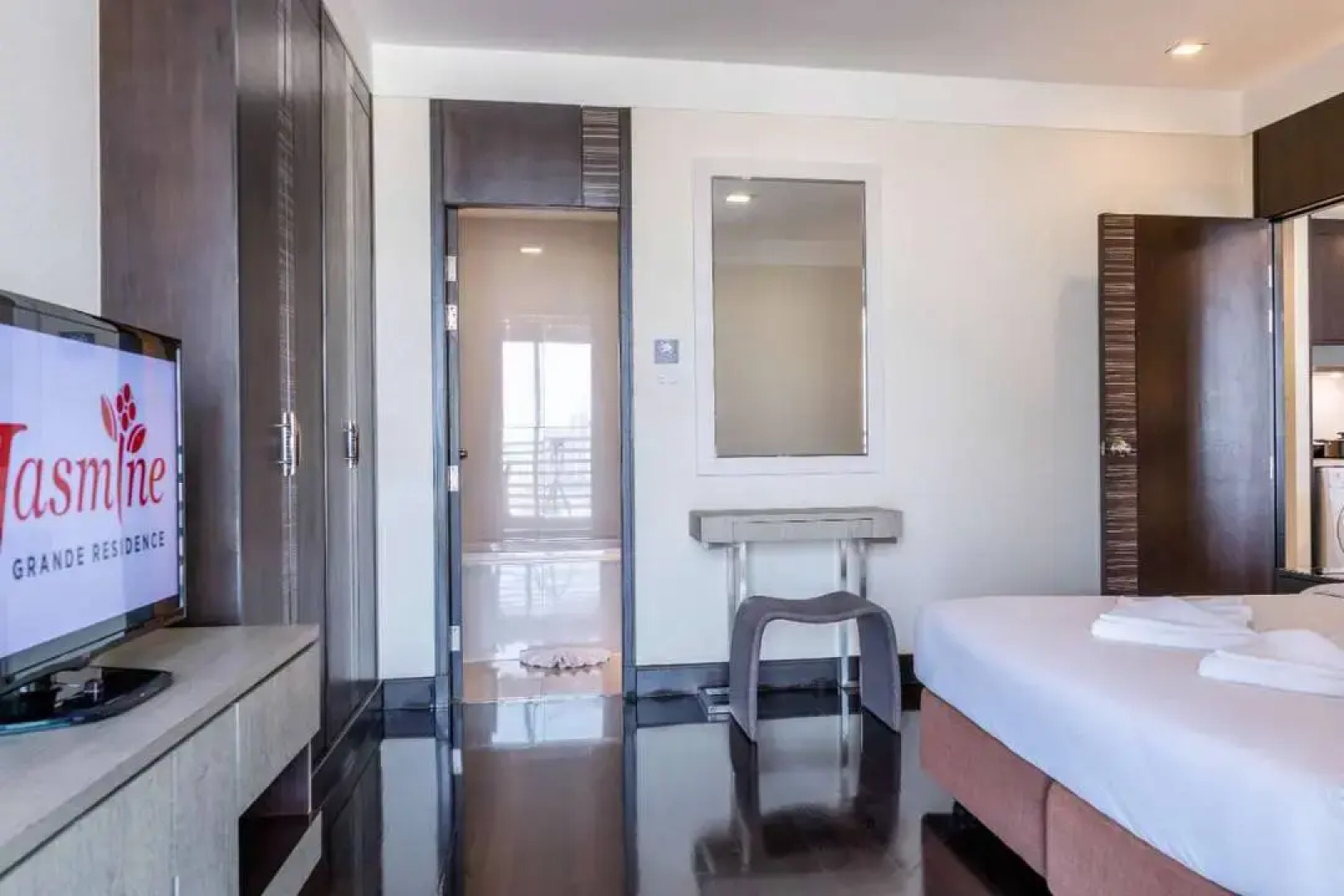 Jasmine Grande Residence