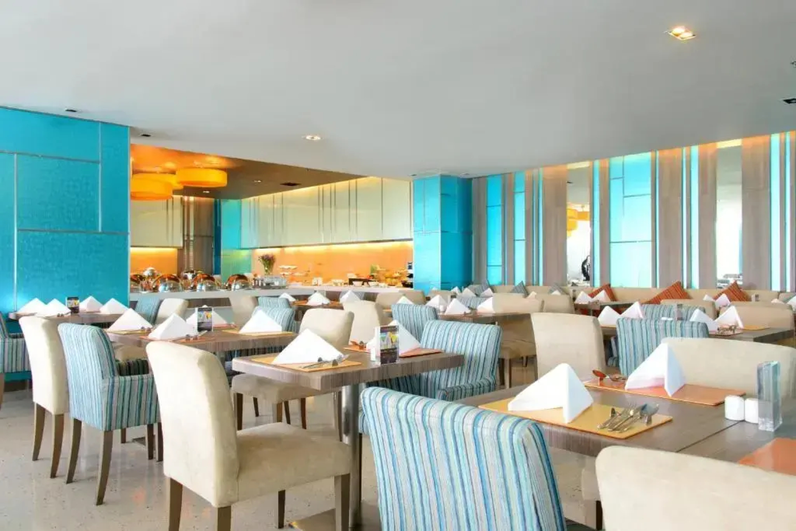 Отель Novotel Bangkok Impact