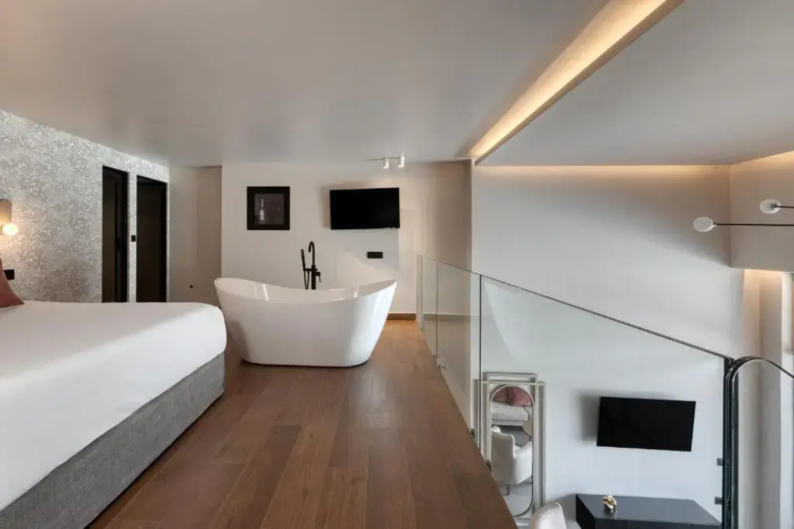 Castello Boutique Suites by the sea - Adults Only
