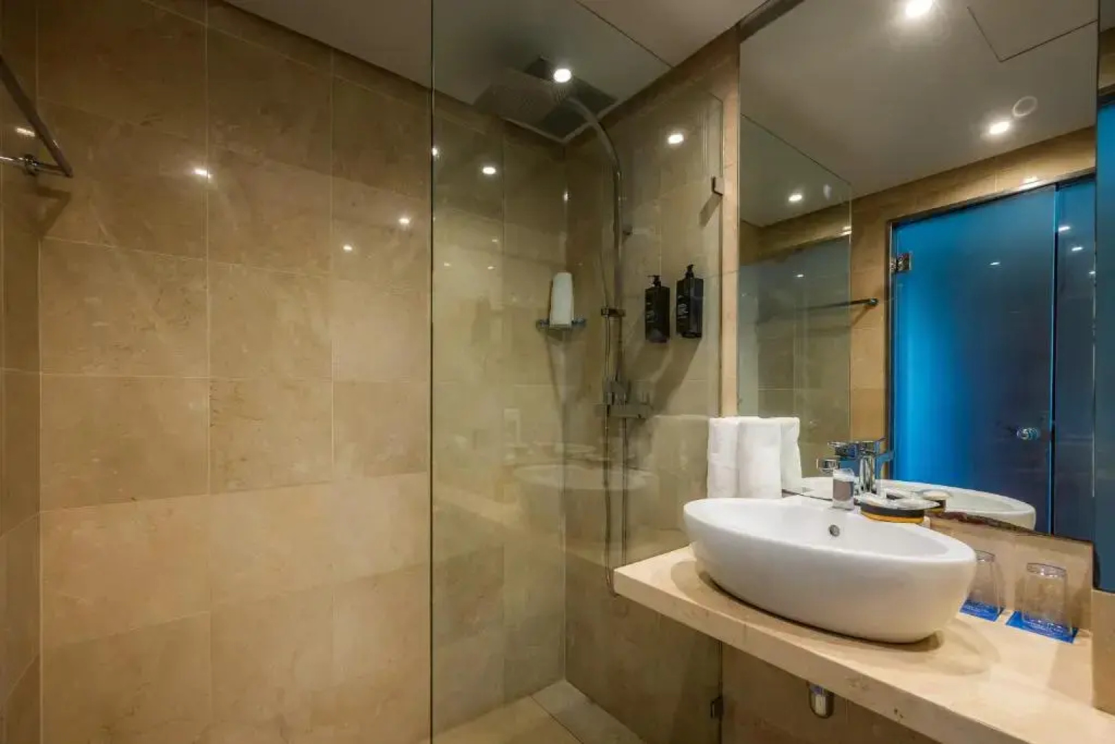 Marins Suites