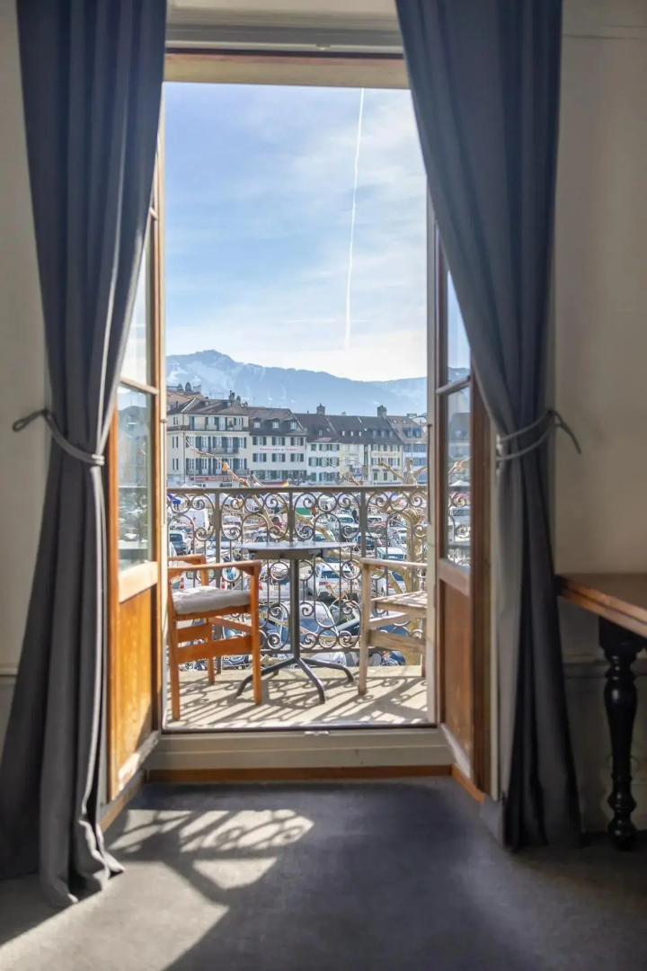 Vevey Hotel & Guesthouse