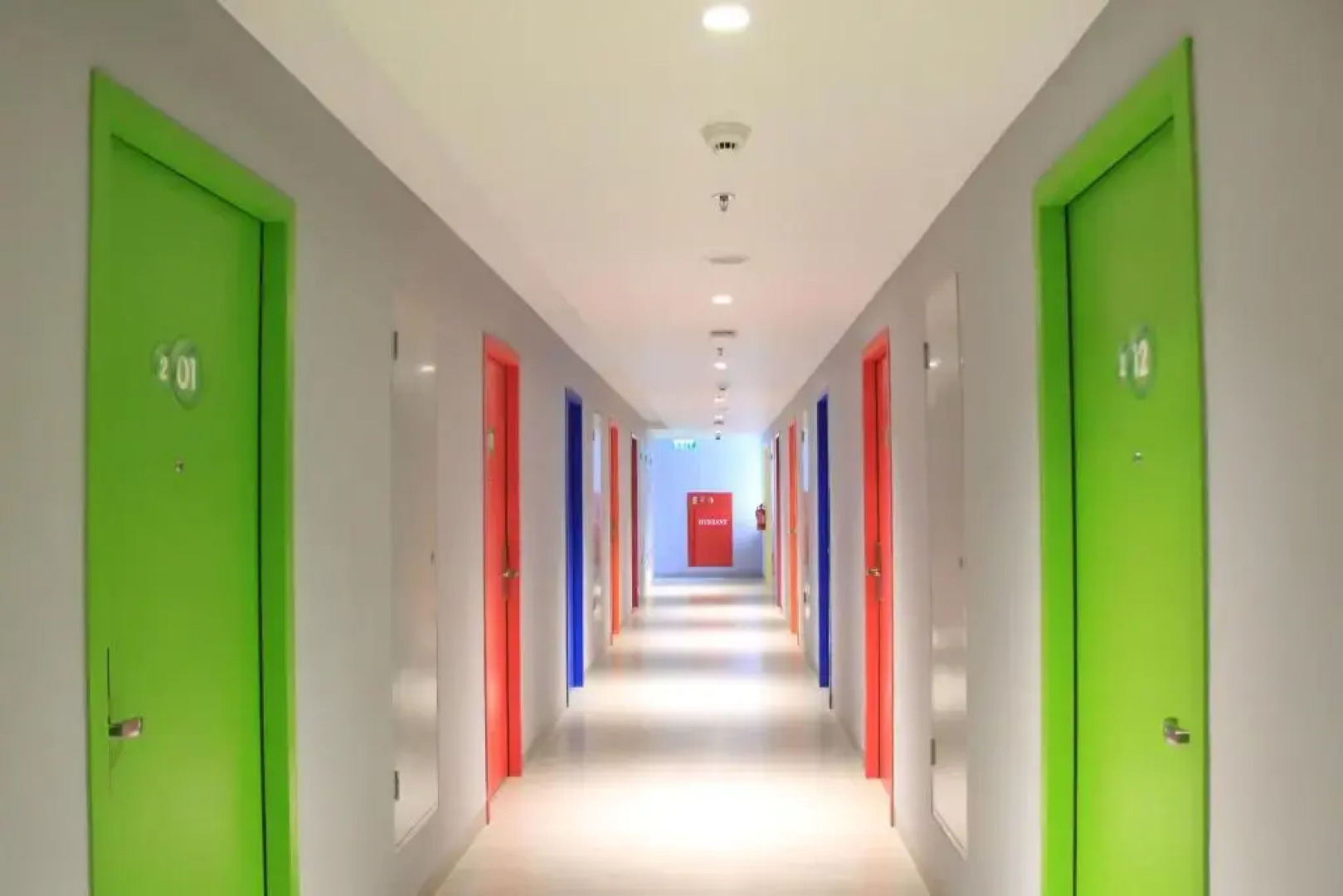 POP! Hotel Solo