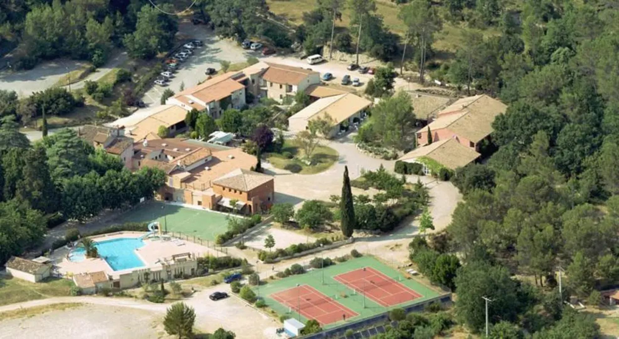 Le Domaine Du Thronnet