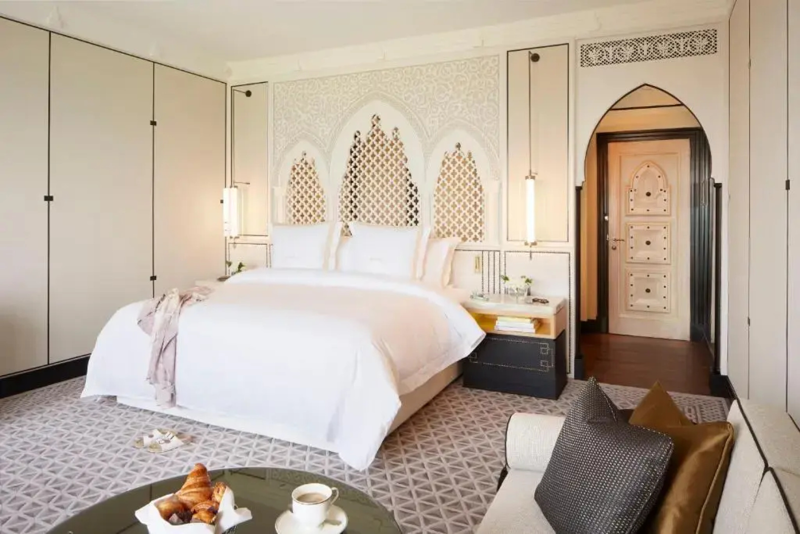 Отель Jumeirah Mina Al Salam