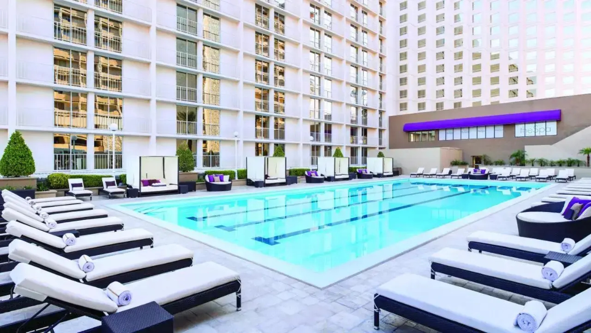 Harrah’s Las Vegas – A Caesars Rewards Destination
