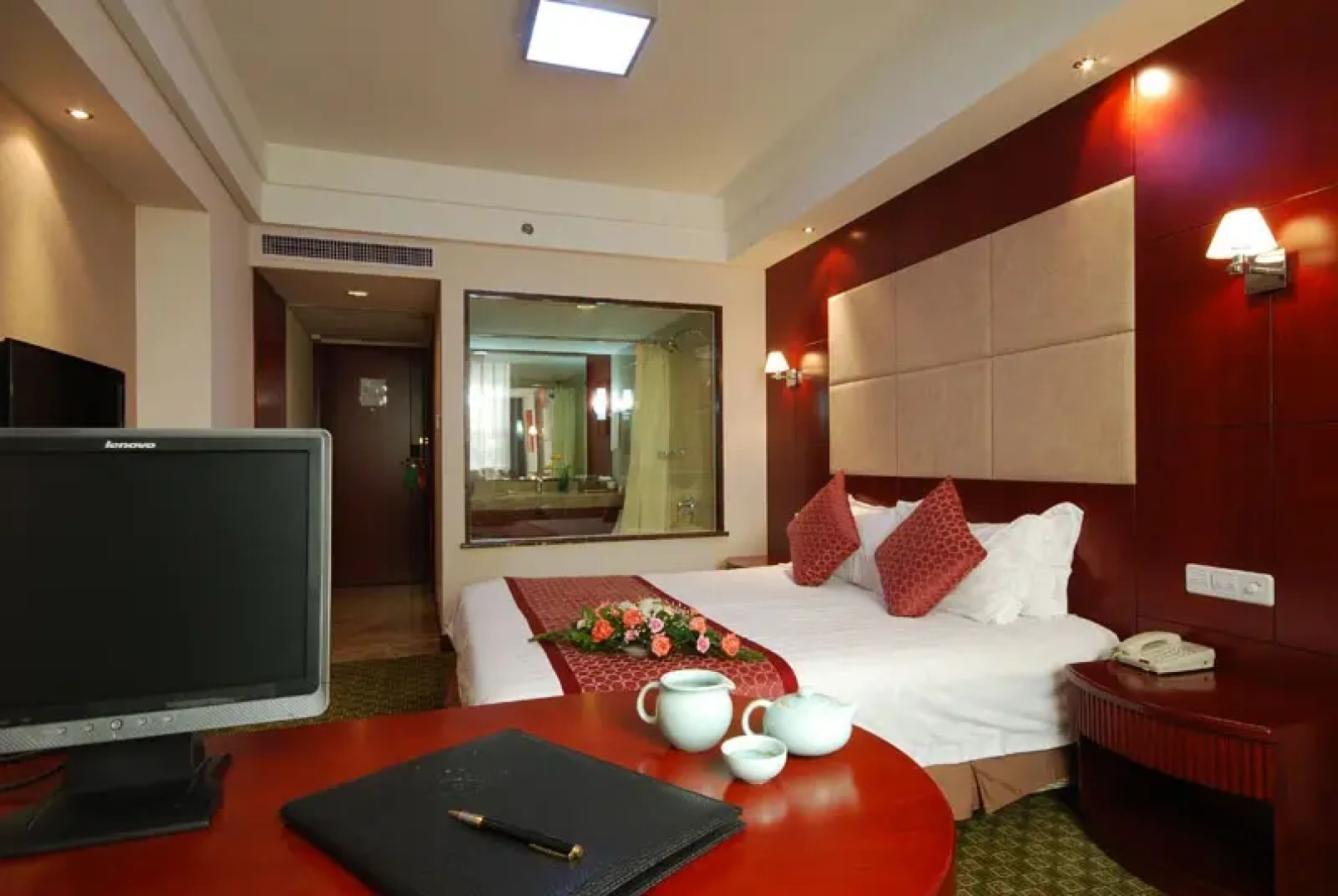 Madison Hotel Ningbo Tianyi Plaza Xinyuan