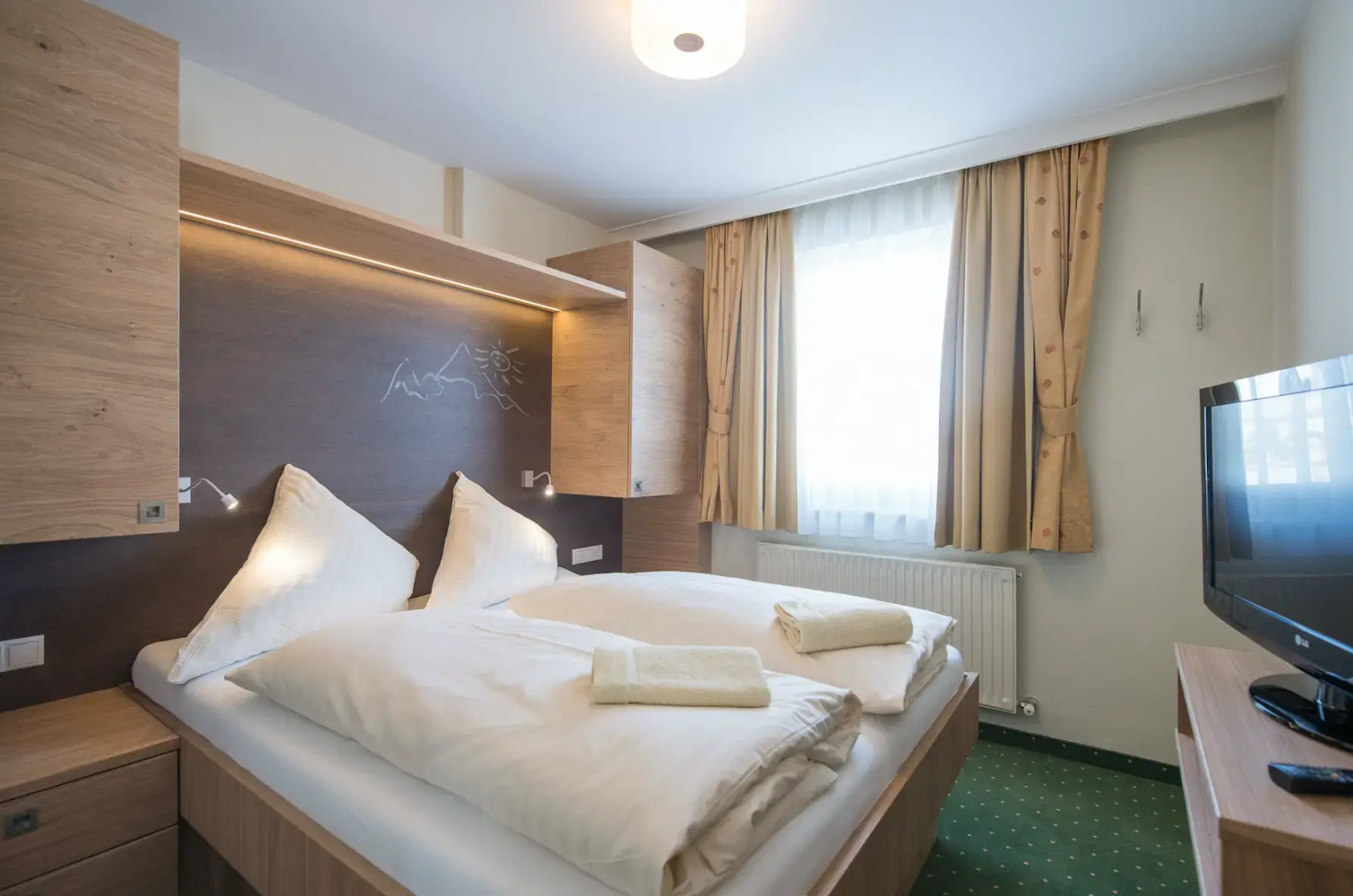 Harmls Aparthotel