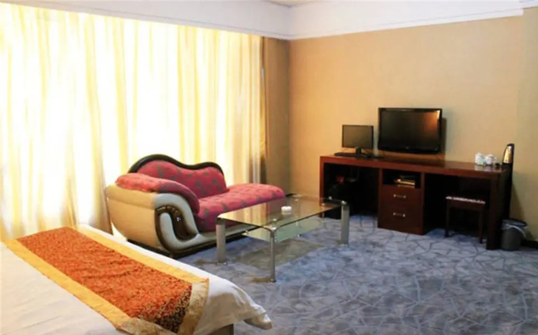 Yuanheng Business Hotel