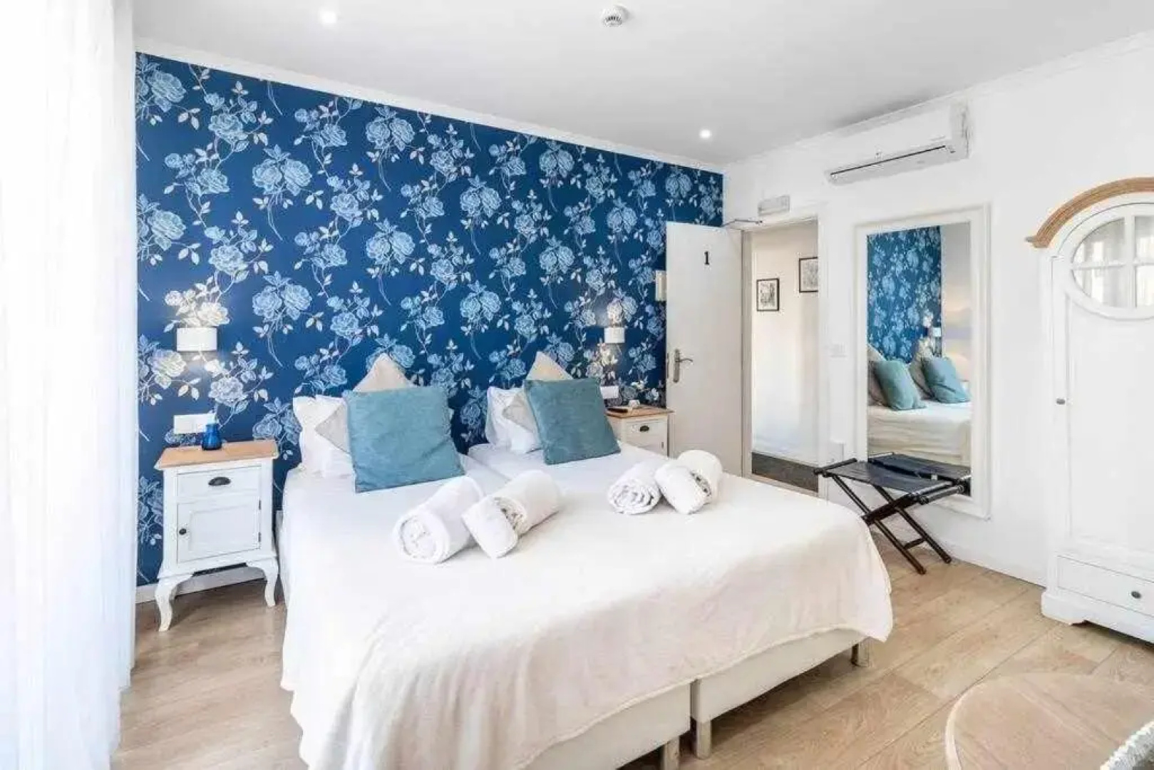 Lisbon Terrace Suites Special for Groups