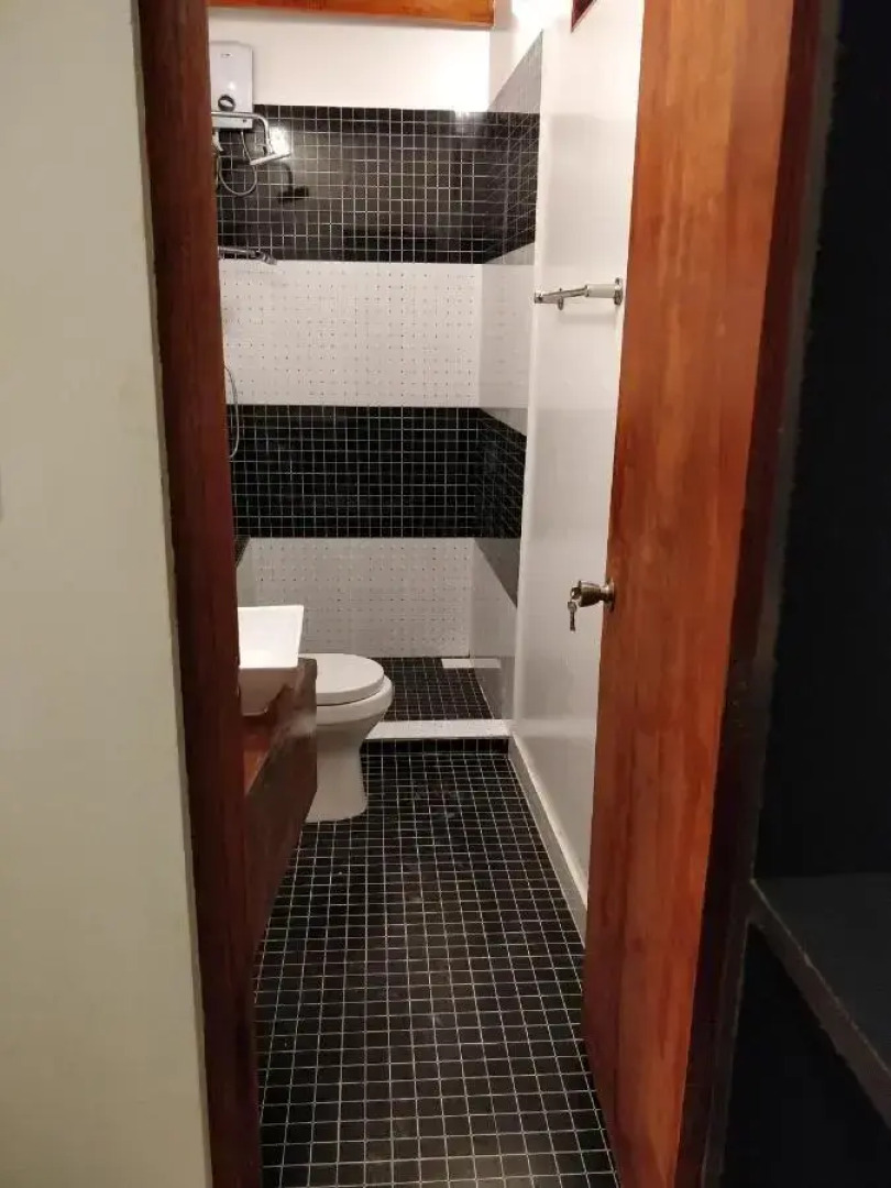 Отель Alkina Lodge