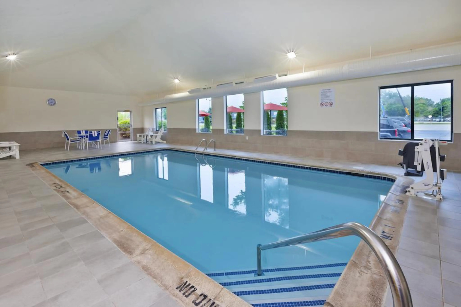 Comfort Inn and Suites Taylor