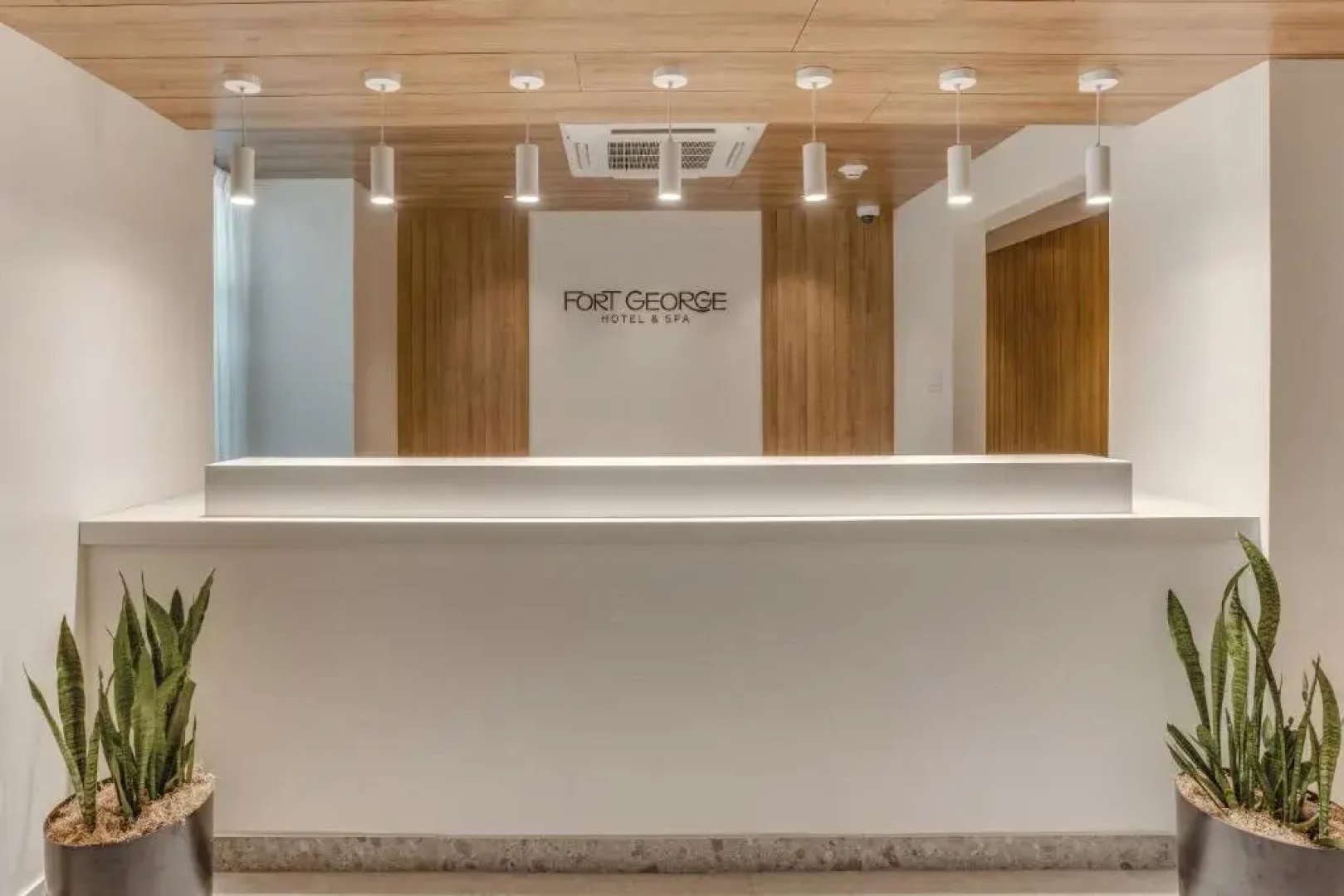 Fort George Hotel & Spa