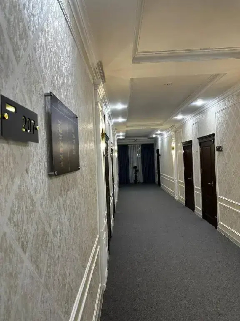 Royal Plaza