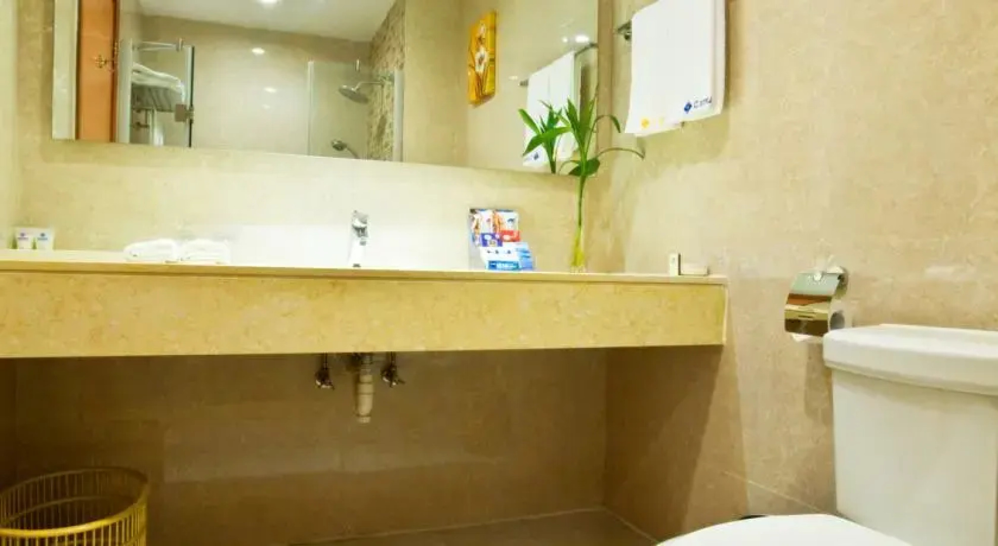 C.straits Beautiful Scene Hotel