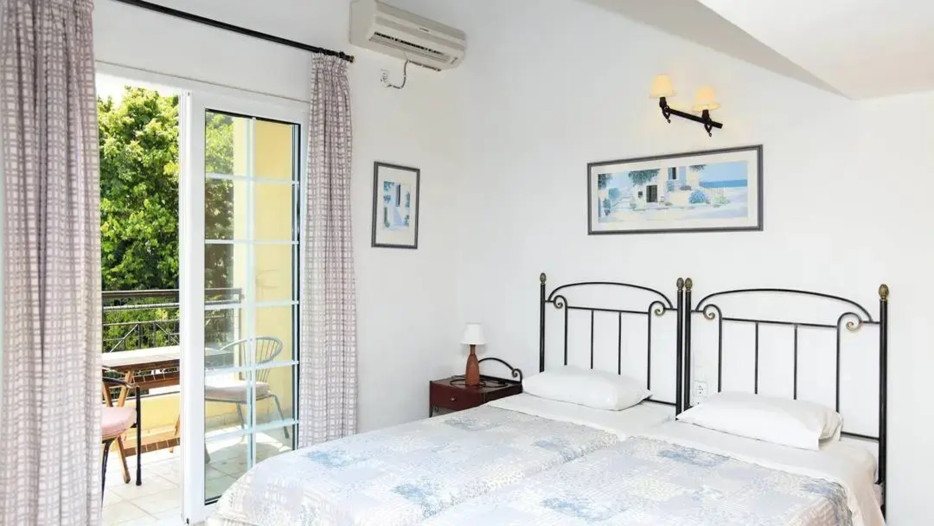 Maria Yiannis Apartments