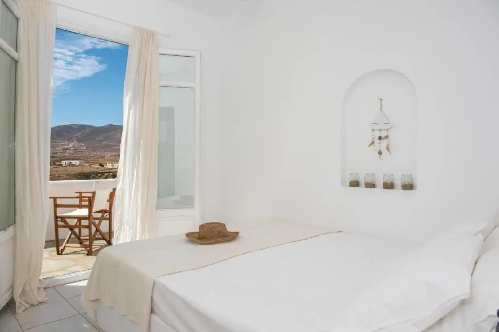 Cleopatra Seaside Homes Paros