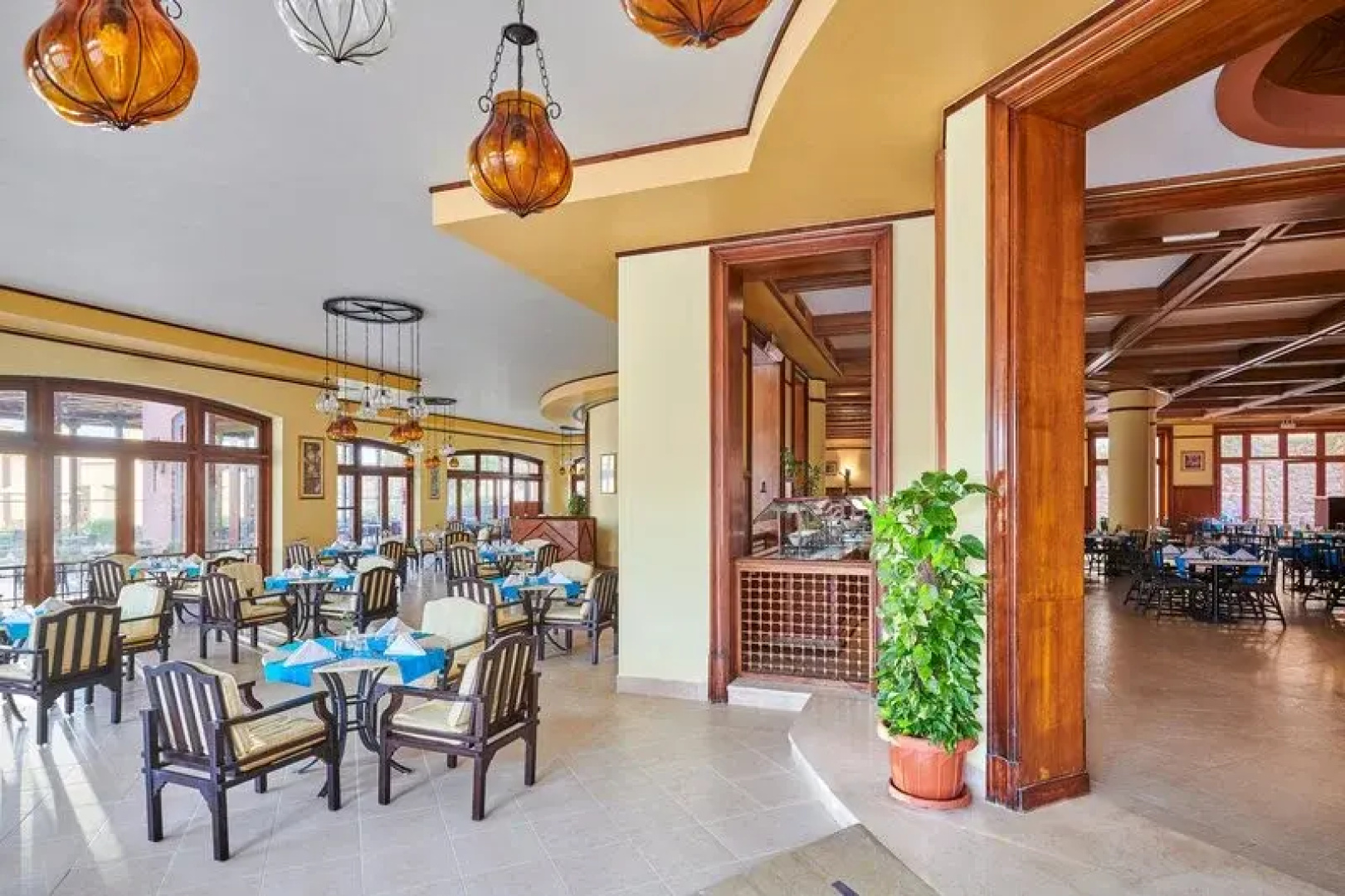 Mosaique Beach Resort