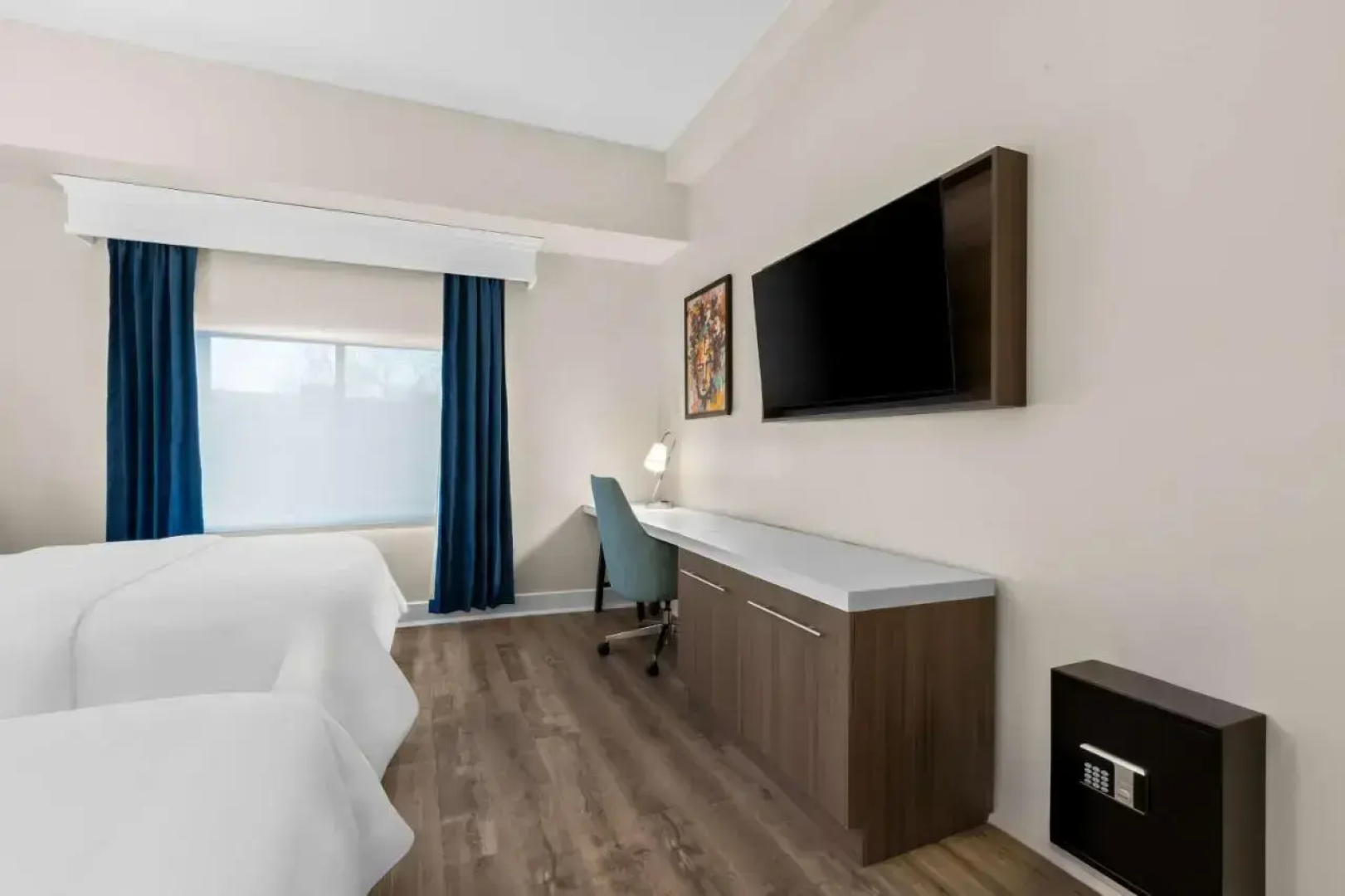 Latitude Suites Tinton Falls Eatontown/BW Premier Collection 