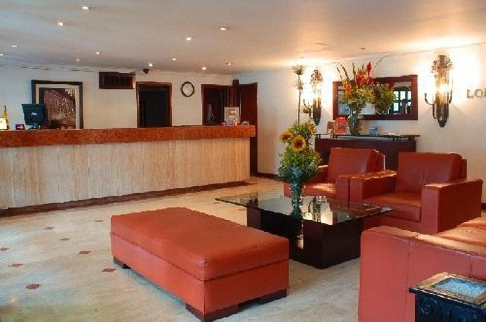 Valle Real Hotel