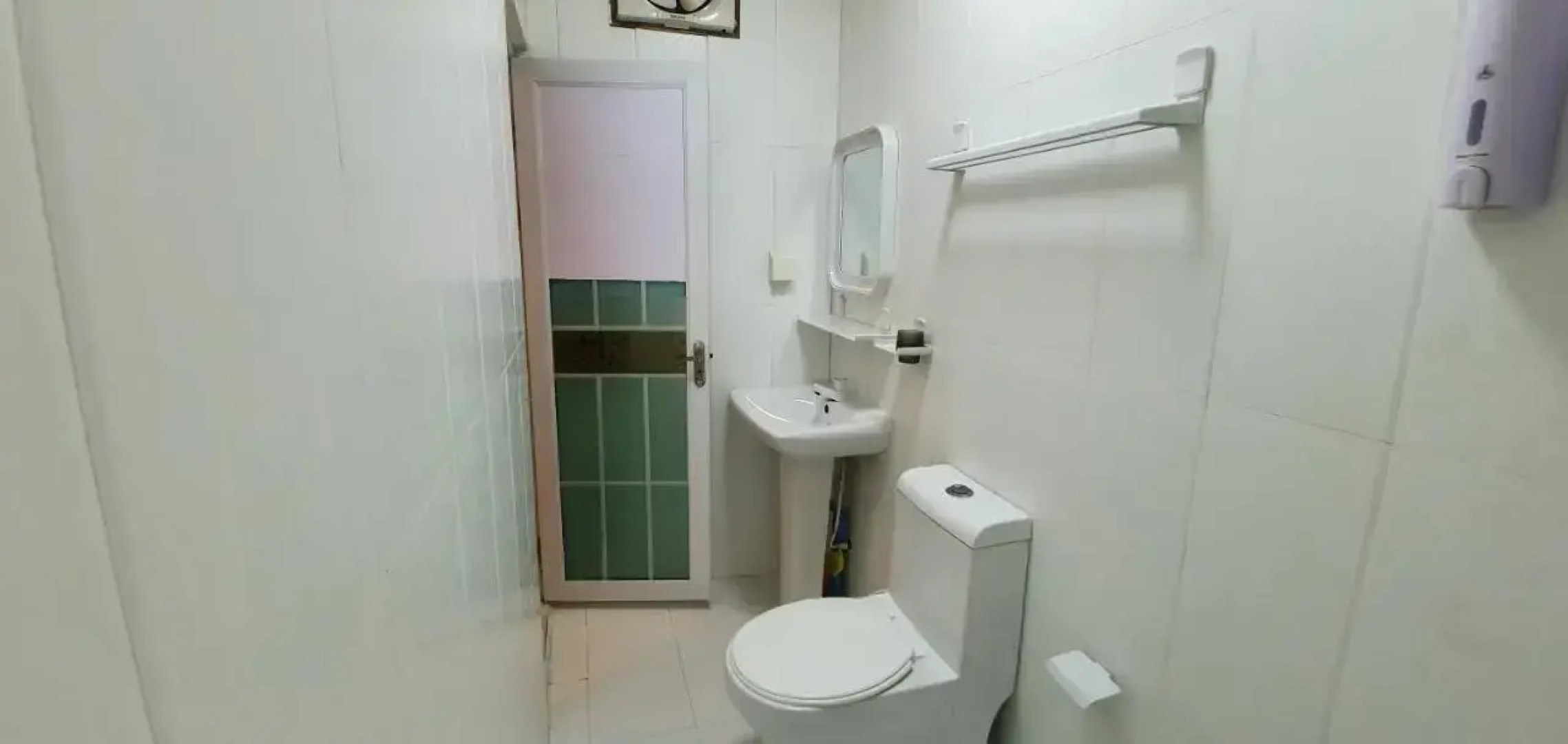 Surf Deck Guest House