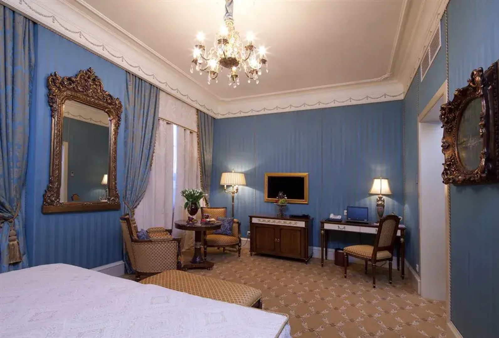 Astrum Spa Conference Hotel