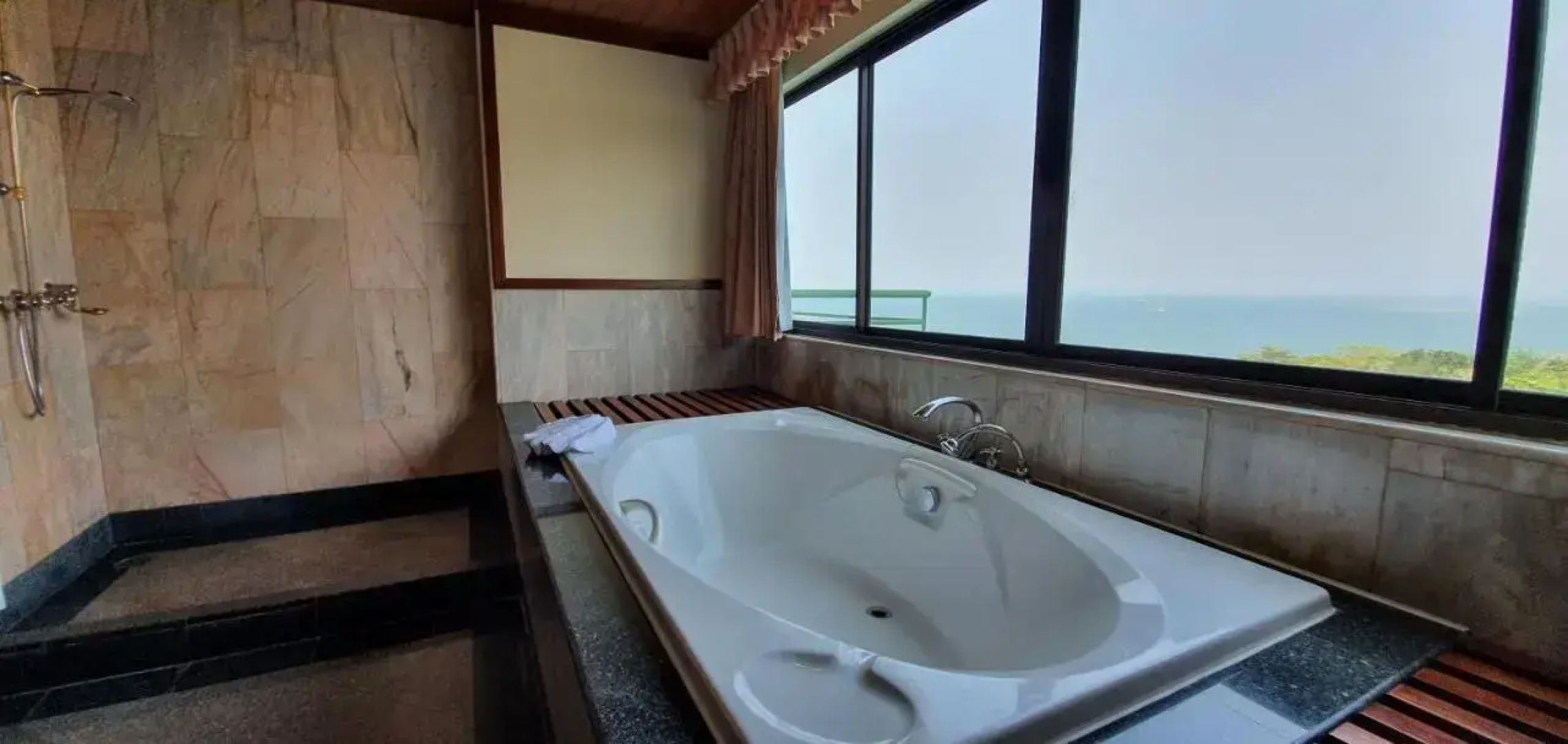 Garden Sea View Resort