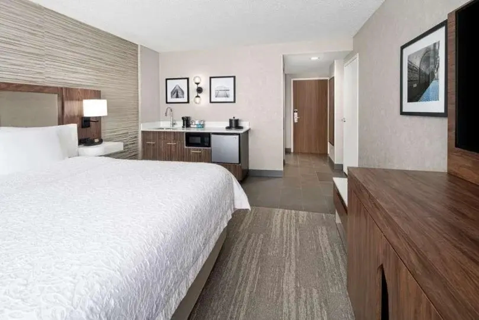 Hampton Inn & Suites Chicago Downtown