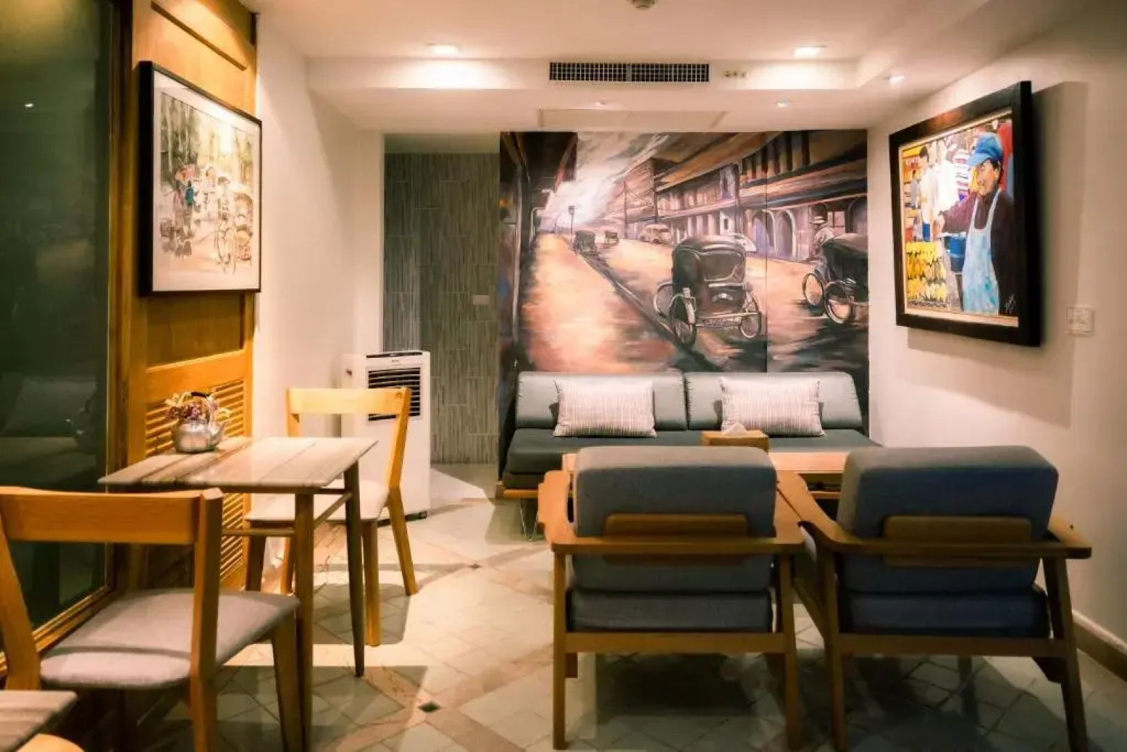 Sabai Sathorn Service Apartment
