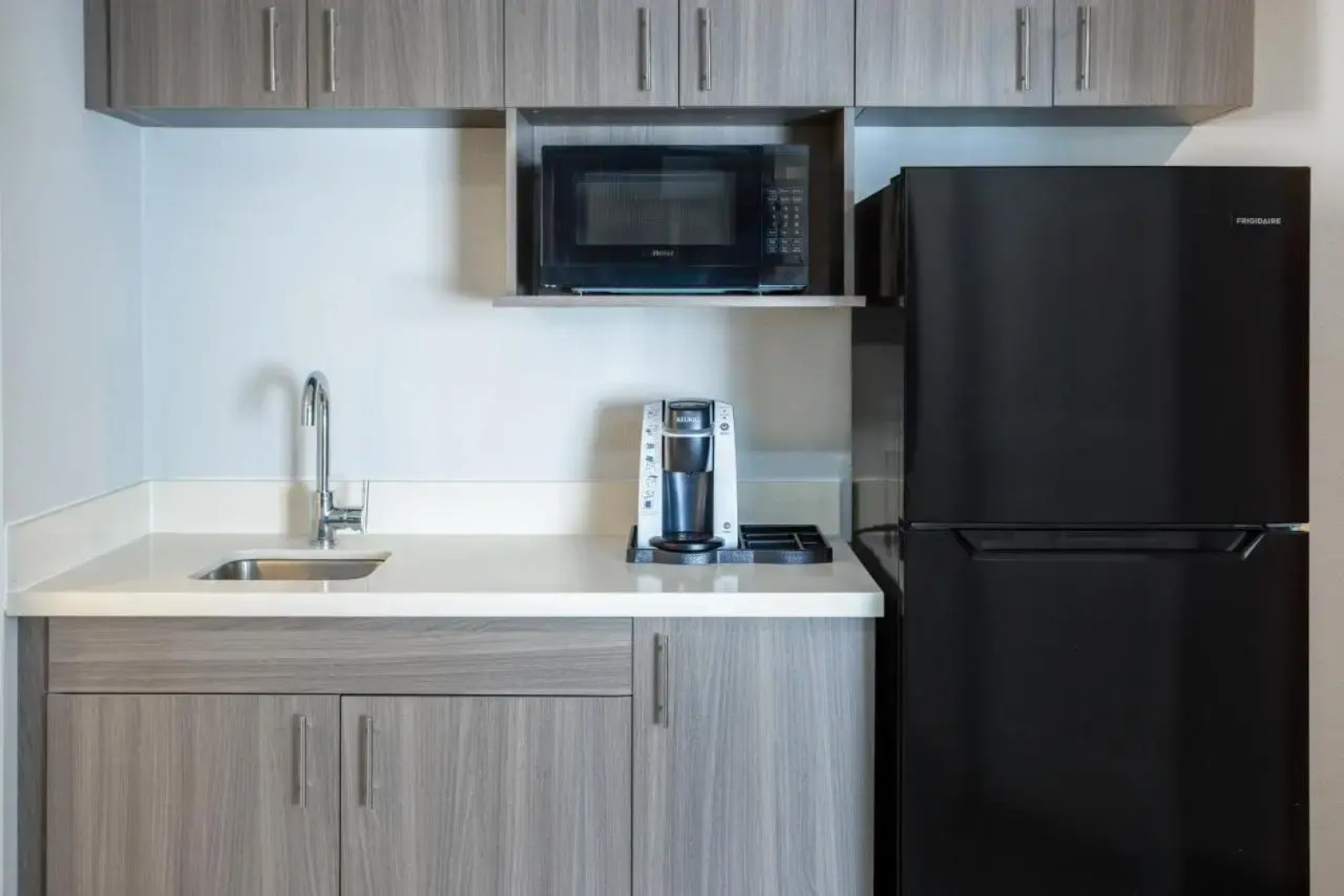Holiday Inn Express Hotel & Suites New Tampa I-75 by IHG