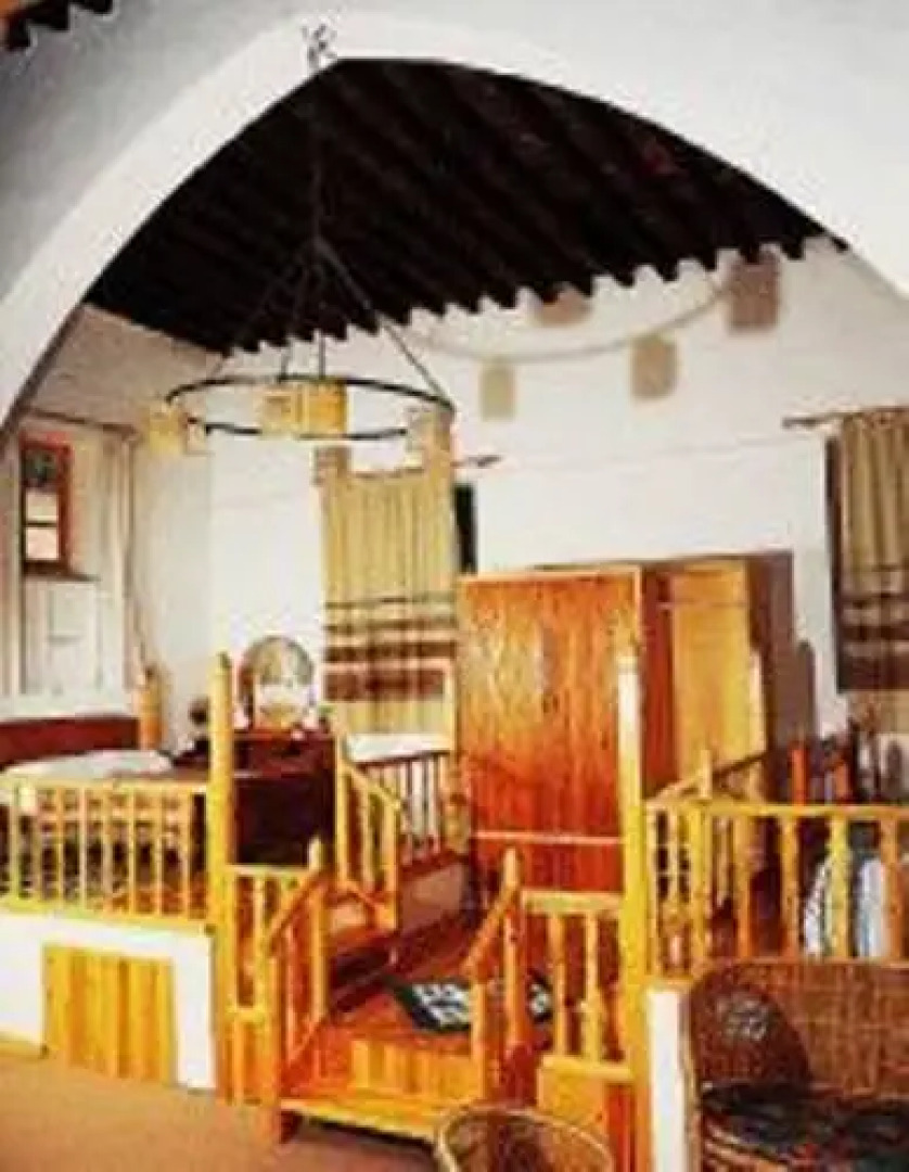 Antonys Garden House