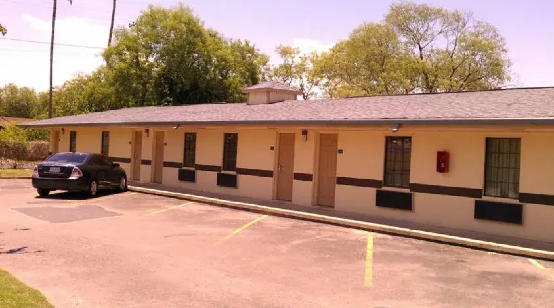 Flamingo Motel