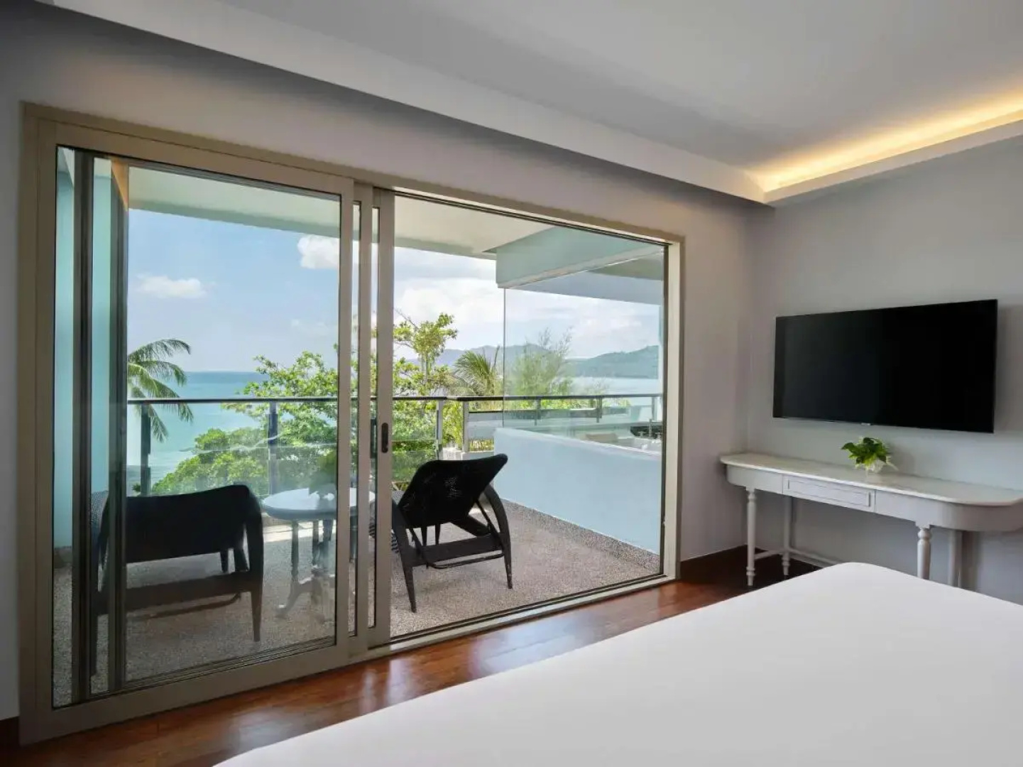 Homm Bliss Southbeach Patong