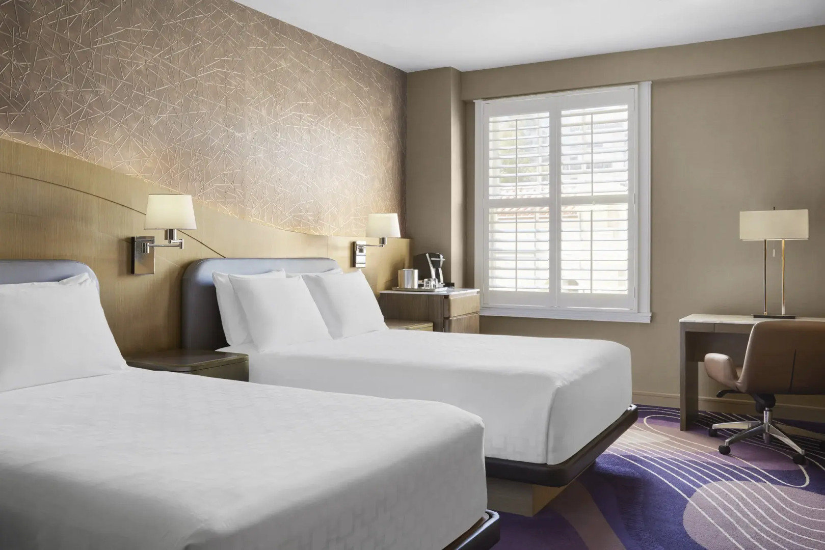 Pasadena Hotel & Pool