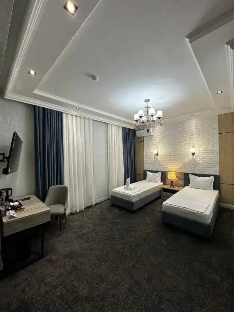 Royal Plaza