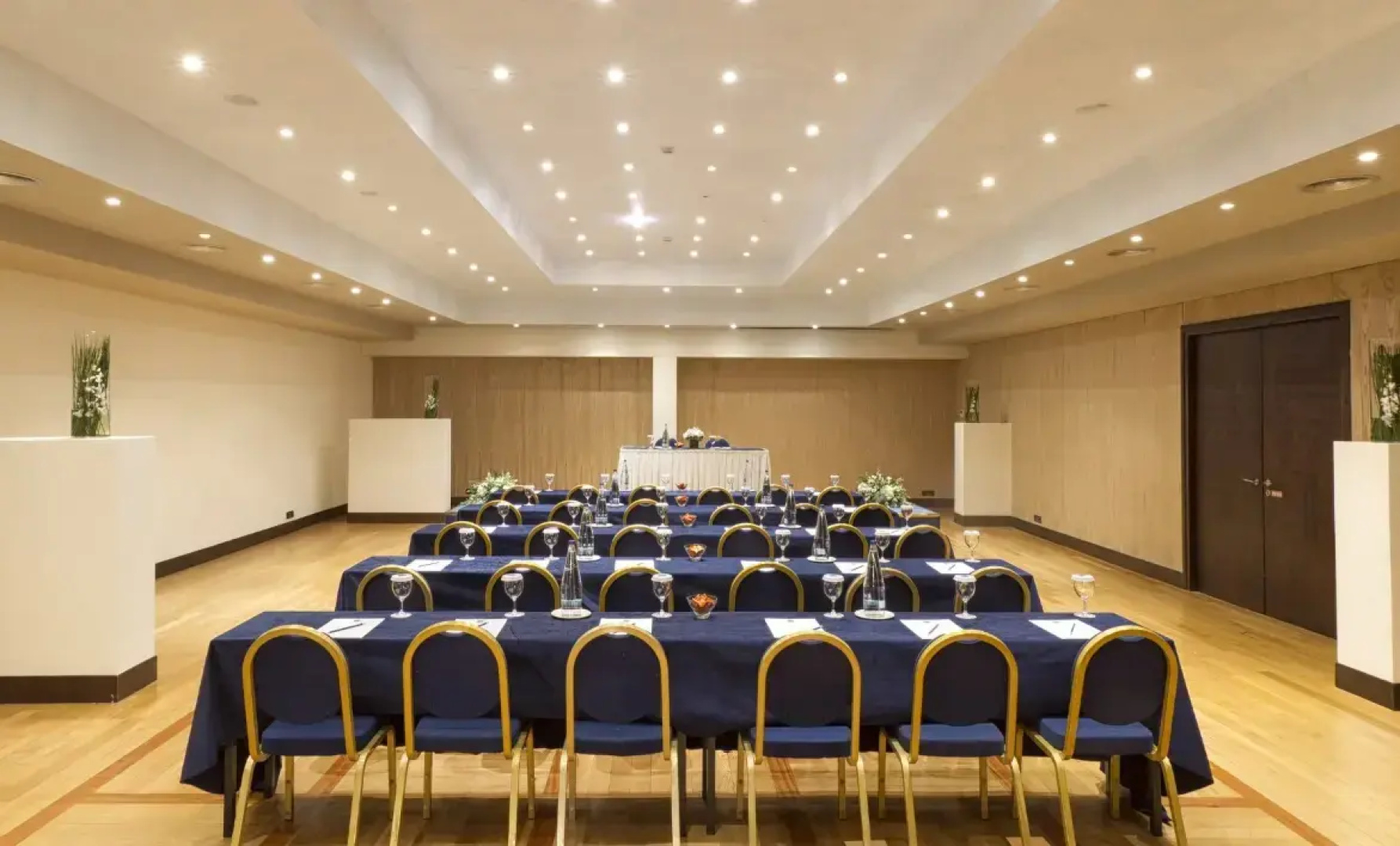 Grand Resort Lagonissi