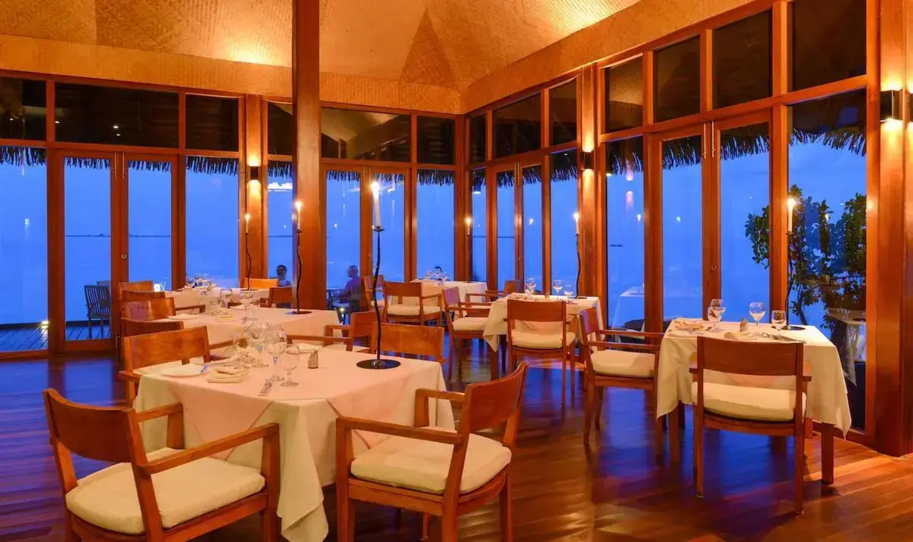 Курорт Adaaran Prestige Water Villas - with Dine around Premium All inclusive - 24 hours – 45 Minutes from Male by Seaplane