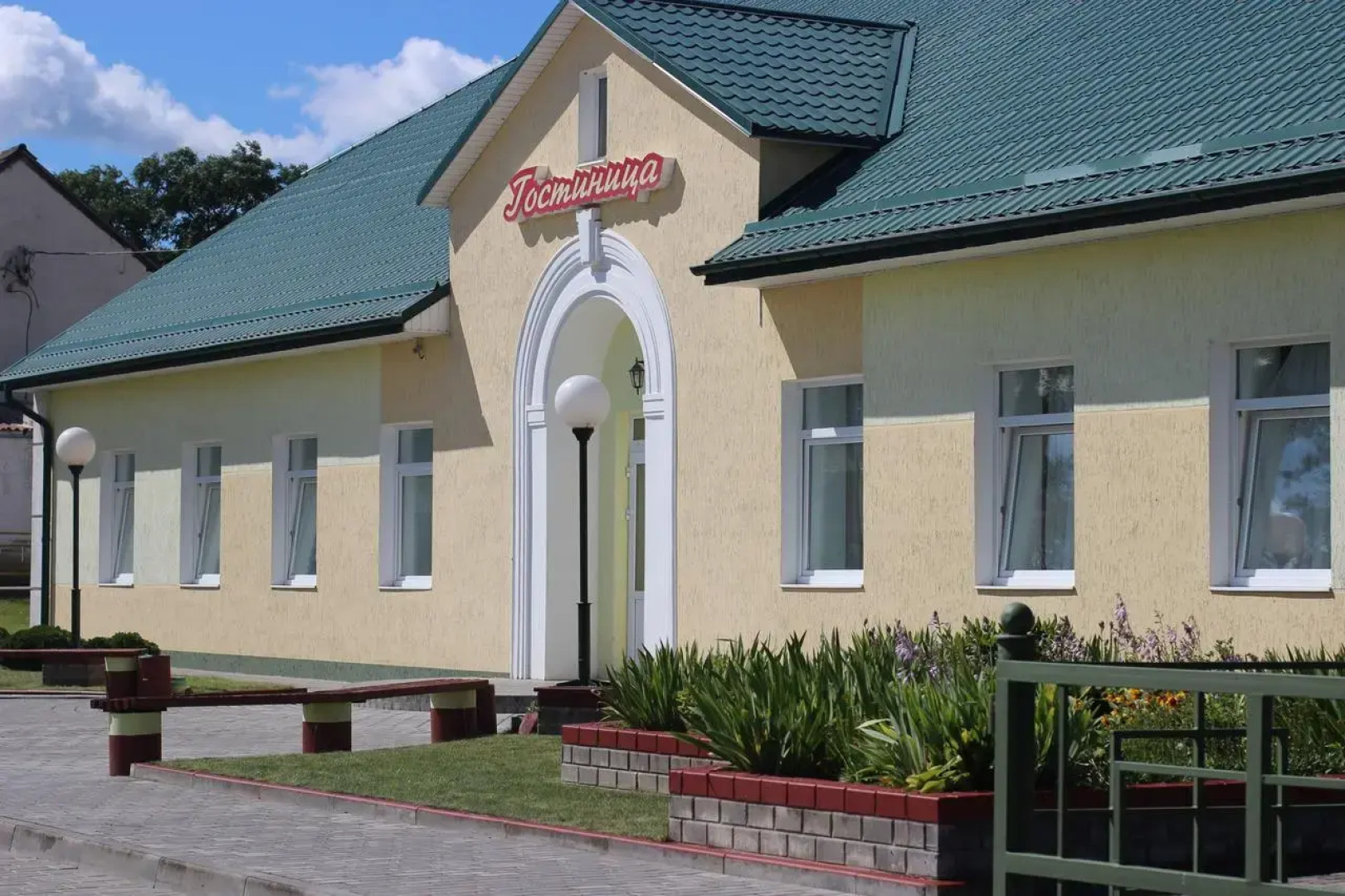 Отель Красносилский